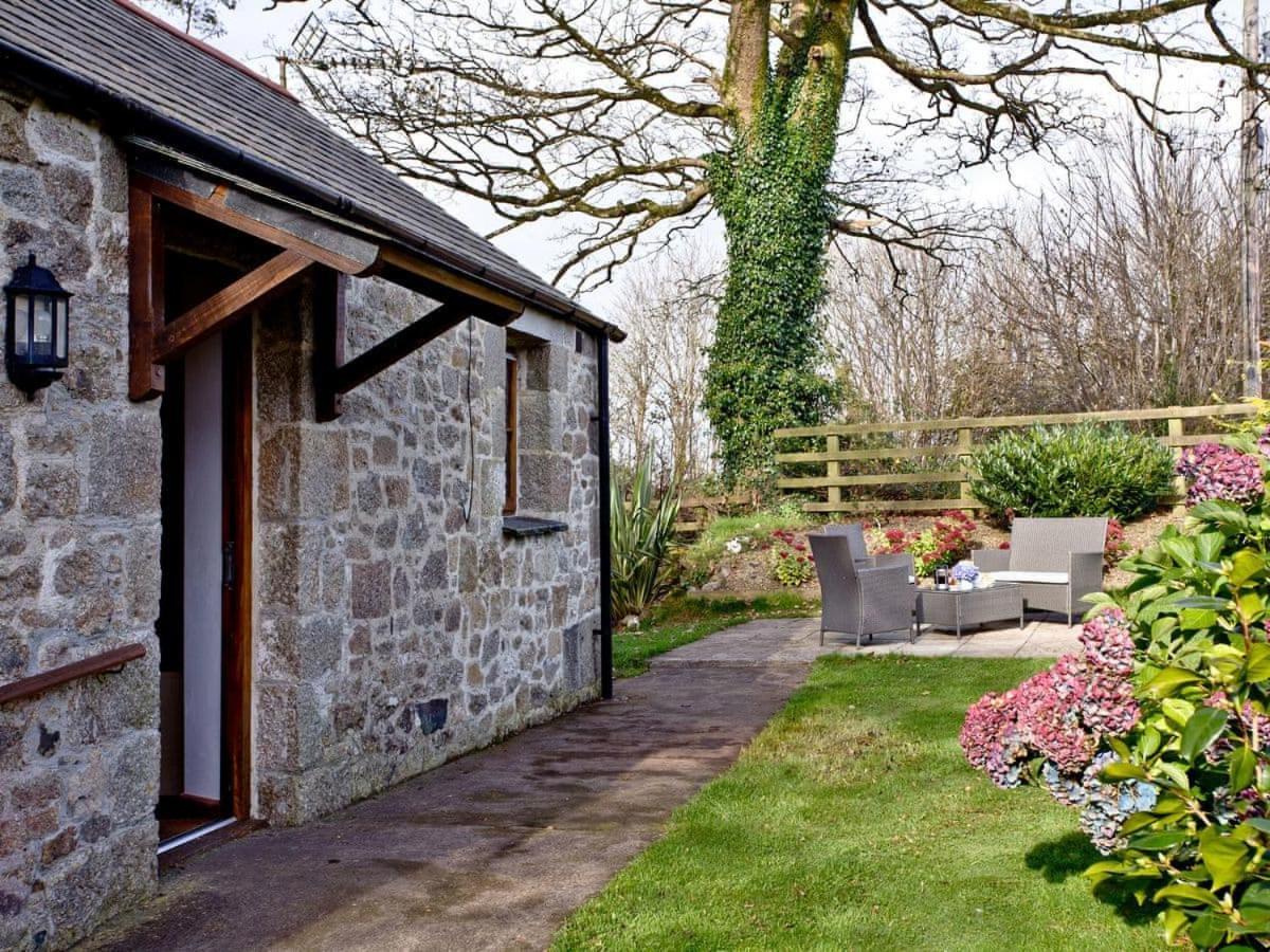 Lanhydrock Barn Bodmin Exterior photo